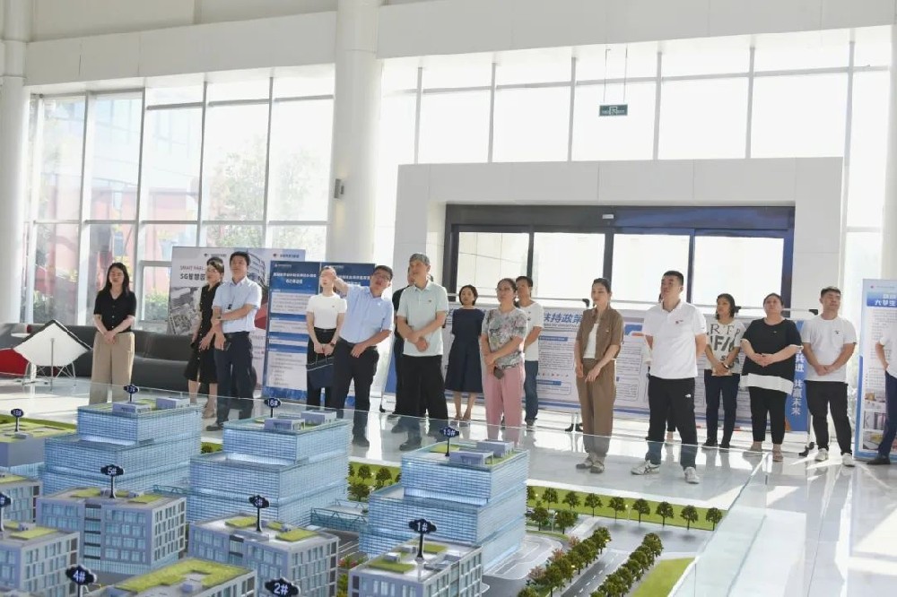 二七區(qū)財政局“學(xué)標桿、拓思路、促發(fā)展”主題活動走進鄭投科技創(chuàng)新園