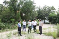 【鄭投產(chǎn)業(yè)園要聞】交流互動促發(fā)展，相攜共進(jìn)話合作│中原豫資集團(tuán)董事長秦健斌一行蒞臨園區(qū)考察座談