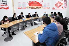 【黨建園地】鄭州控股公司黨委委員何建波同志蒞臨鄭投產業園講授專題黨課